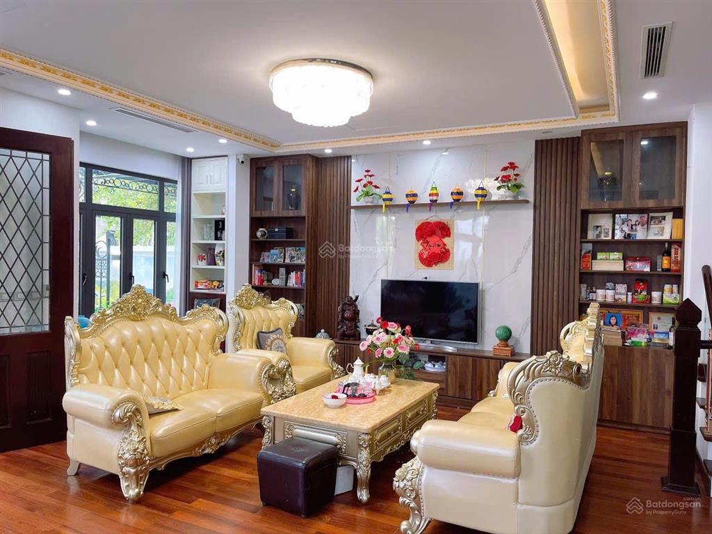 Chính chủ bán biệt thự elegant park villa thạch bàn, diện tích 136m2, giá chỉ 44 tỷ