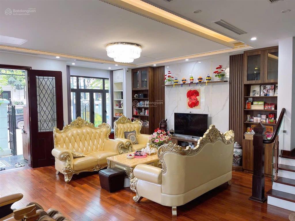 Chính chủ bán biệt thự elegant park villa thạch bàn, diện tích 136m2, giá chỉ 44 tỷ