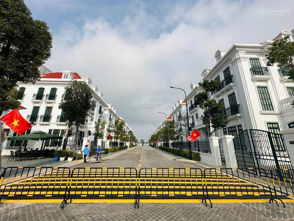 Bán siêu phẩm biệt thự avenue garden đường tây thăng long giá đầu tư
