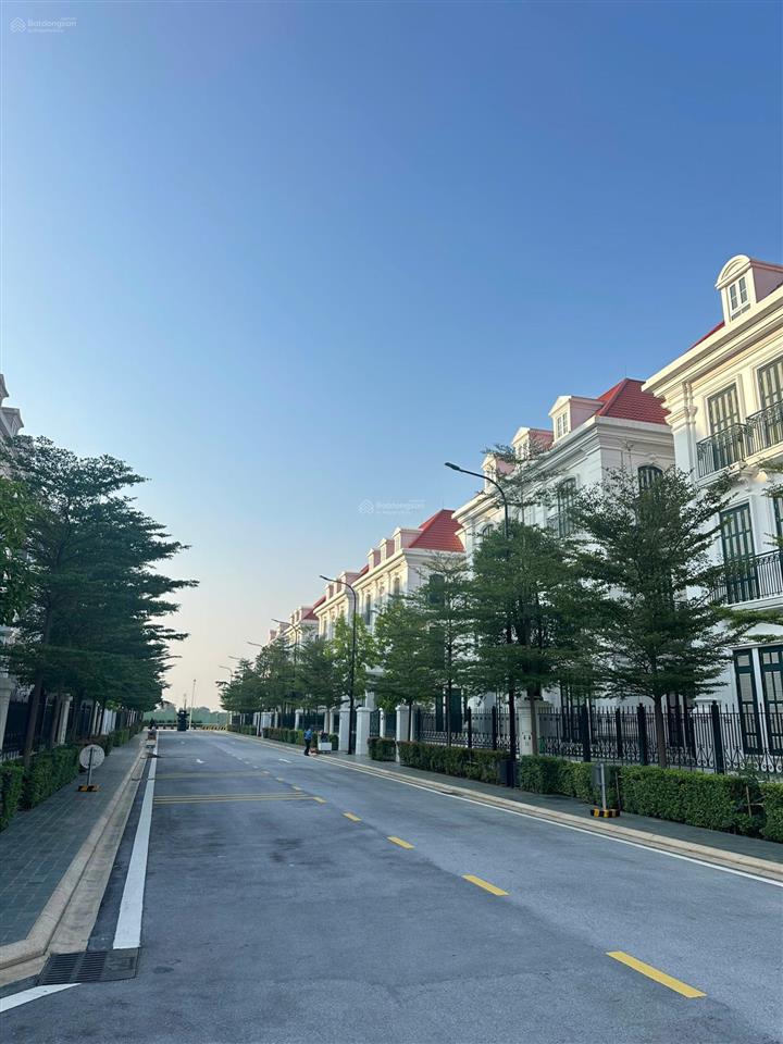 Bán biệt thự avenue garden đường tây thăng long