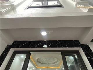 Chỉ 4tỷ rẻ nhất tt thanh trì, cực hiếm còn đúng 1 căn duy nhất vĩnh quỳnh 5 tầng mới koong dt 42m2