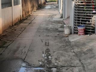 Siêu phẩm đại áng ôtô 7 chỗ thông cực hiếm giá chỉ 80tr/m vị trí đáng dể đầu tư