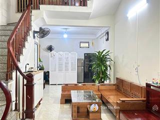 Ngọc hồi dt 45m2 dân xây kiên cốthoáng trước sau  ô tô tránh vài bước  ngõ thông khắp ngả 6,xtỷ