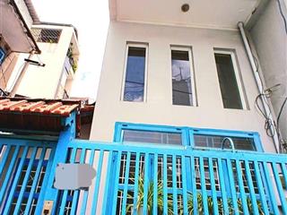 Bán gấp căn góc nguyễn tiểu la  p.8  40m  3 tầng  chỉ 5 tỷ hơn. tl