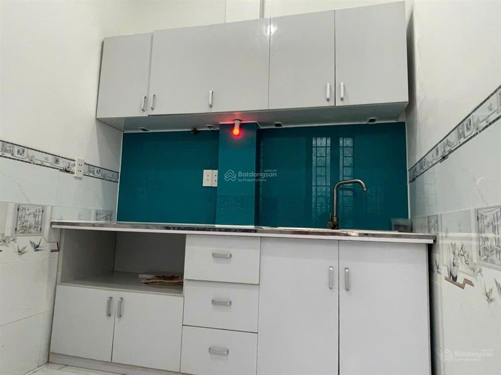 Chỉ 5 tỷ hơn có nhà ngay bv nhi đồng  vài mét tới mt lý thái tổ , q10. 3 tầng.tặng full nội thất.