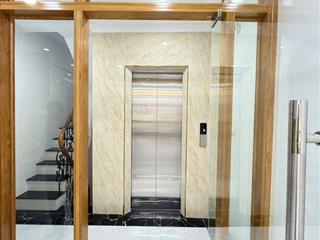 Bán nhà đường nguyên hồng dt 39.5m26tầngmt 3.85mgiá 9.8tỷ,thang máy,gần ôtô,kinh doanh nhỏ