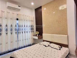 Bán nhà đường thành công dt 36m5tầngmt3.8mgiá 6.5tỷ ngõ thông kinh doanh nhỏ, gần ôtô