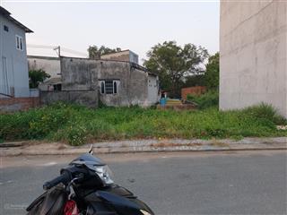 Bán lô đất dg số 6 p long phước. q9 50m2 ngay chợ, trường tiểu học, thcs, công an phường,