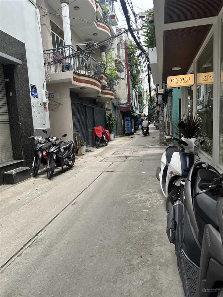 Bán nhà hxh nguyễn văn công, 68m2, 2 tầng, khu phố an ninh, sạch đẹp, sân để xe, chỉ 7 tỷ