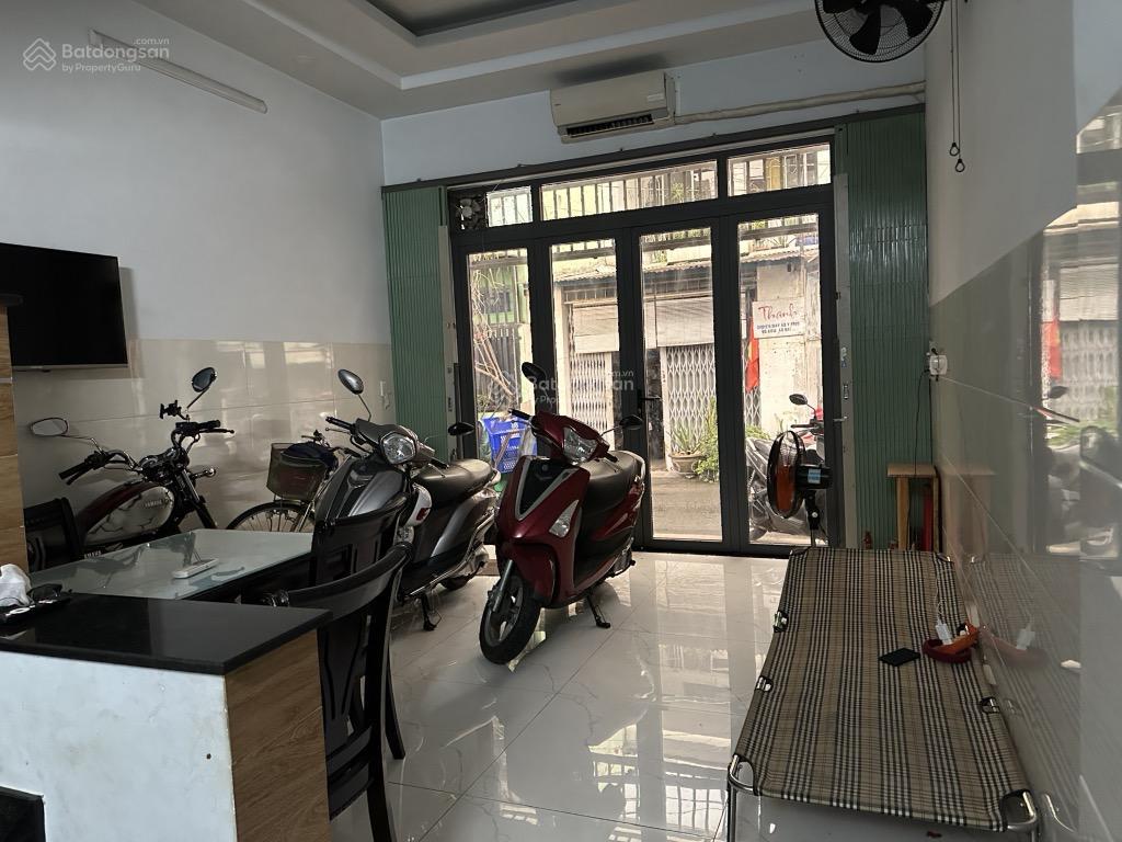 Bán nhà hxh 6m nguyễn văn lượng, 50m2, 4 tầng btct, nhà mới, tiện kinh doanh, hẻm thông, 6,2 tỷ tl