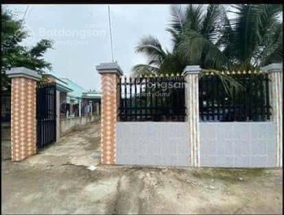 Hiếm gò đen, bán đất tặng nhà, dt 7.2m x 40m 292m2, thổ cư 100%, đường xe hơi, ngay chợ, chỉ 2.8 tỷ