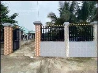 Hiếm gò đen, bán đất tặng nhà, dt 7.2m x 40m, 292m2, thổ cư 100%, đường xe hơi, ngay chợ