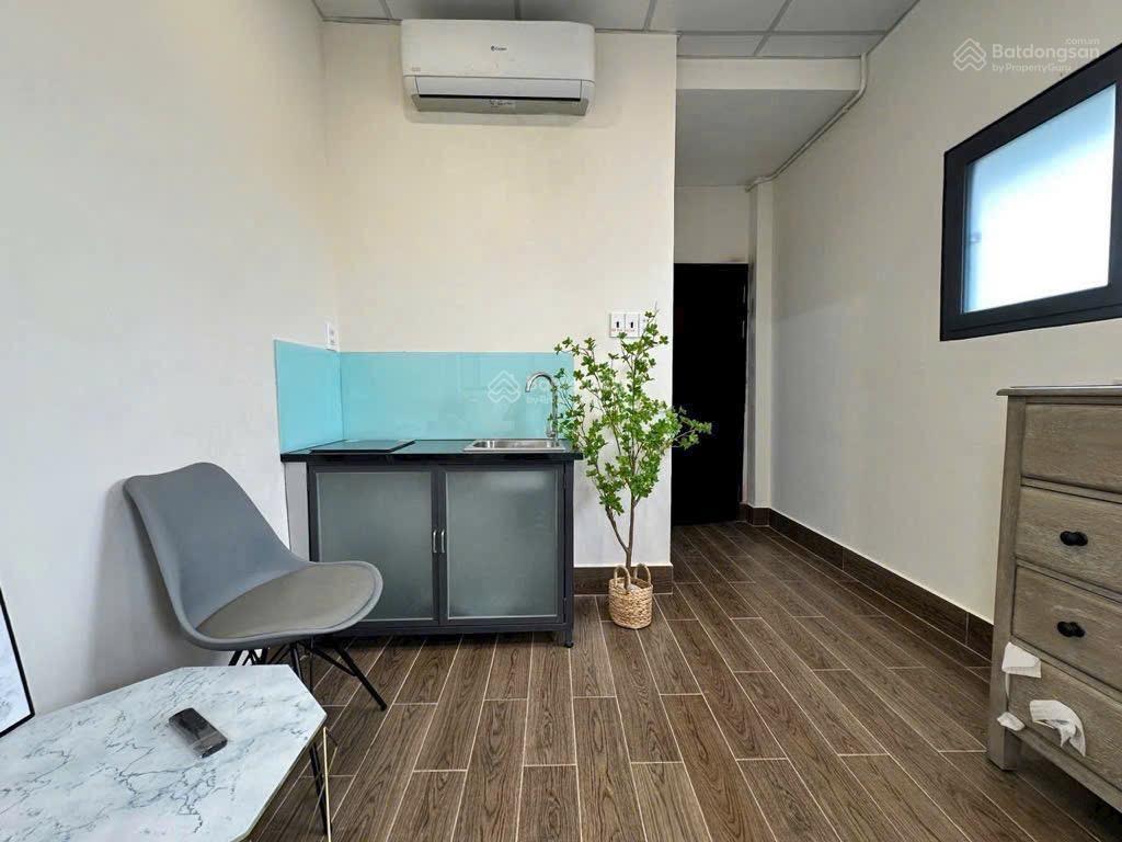 Nguyễn thị thập q7, siêu phẩm dòng tiền 50 tr/t, chdv 4 tầng 8 pn, hẻm xe hơi, thang máy, 6.95 tỏi