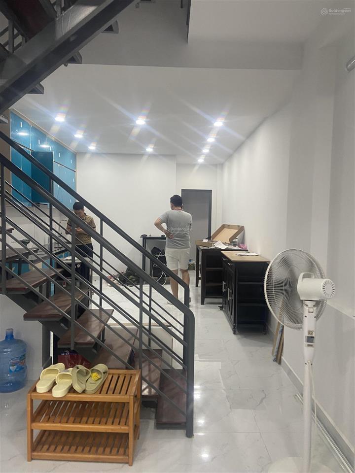 Chỉ 6.3 tỷ có nhà đẹp 2 tầng , dt 4x15m, 61m2, full nội thất, hẻm 4m, 1 sẹc, ra lottemart 2 phút