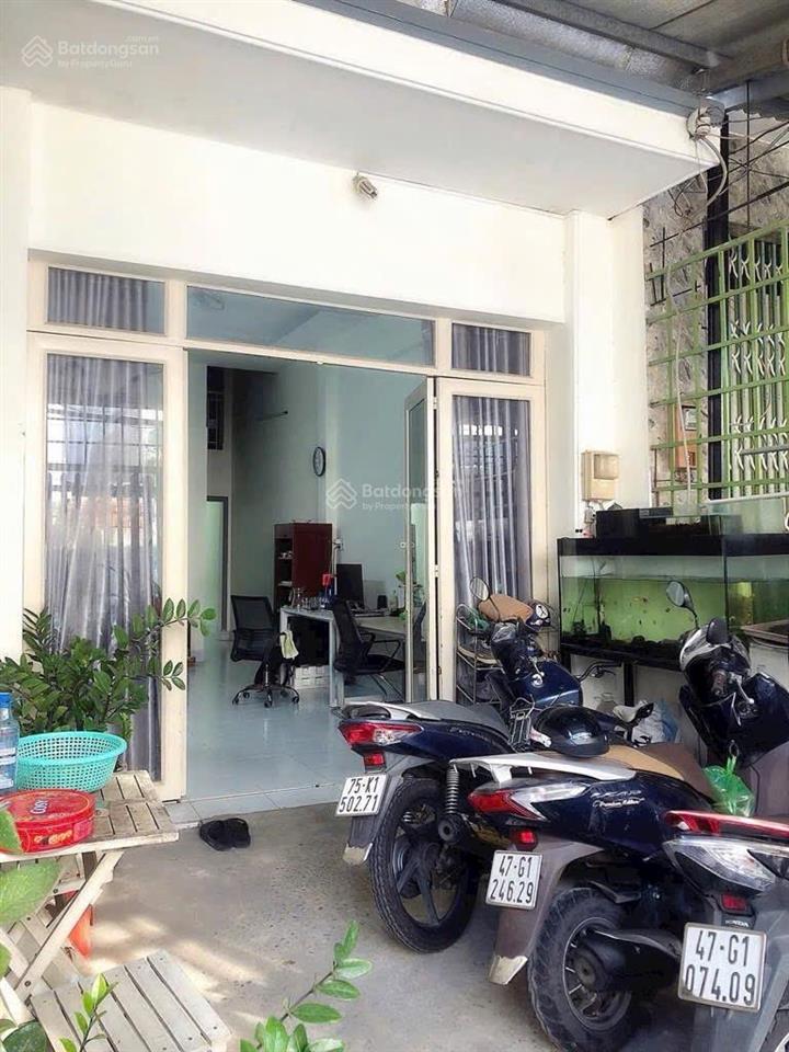 Q7 quá rẻ, xe hơi ngủ trong nhà, dt 3.6x22m, 80m2, 20m ra mặt tiền đường phú thuận, chỉ 6.35 tỷ