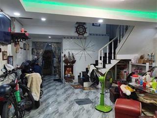 Q7 rẻ bất ngờ, nhà ngang lớn 5m x 14m, hẻm 7m thông, vị trí buôn bán kinh doanh, chỉ 6.9 tỷ tl