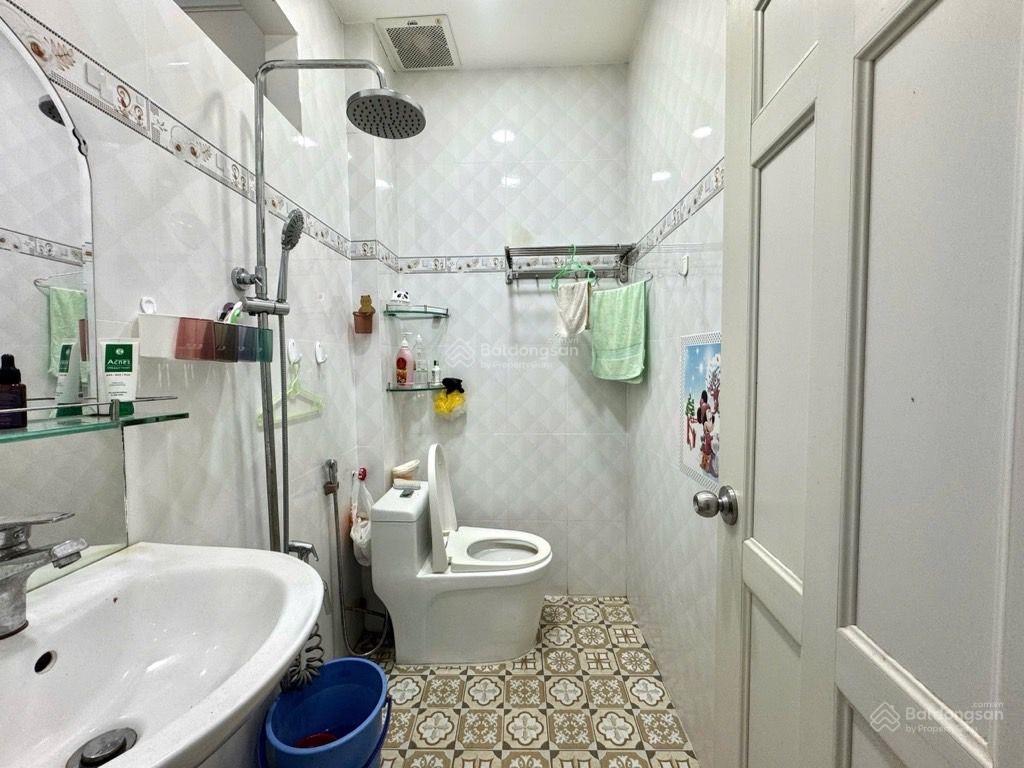 Nhà đẹp trần xuân soạn q7, dt 4.8x12m, hẻm 4m, gần him lam, chỉ 7.2 tỷ
