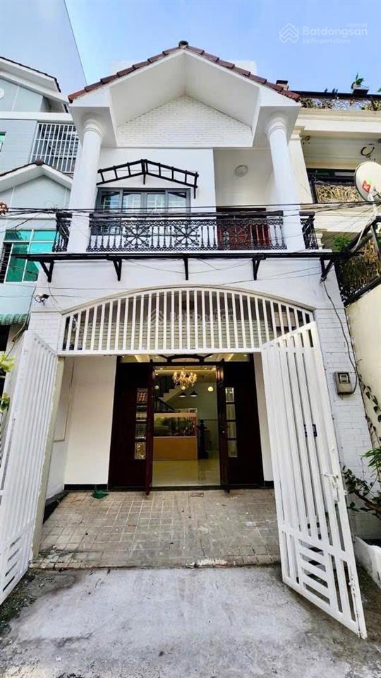 Bán nhà hẻm xe hơi  3 tầng 4pn  ngang đẹp 5x13m, đường nhựa 6m, chỉ 9.x tỷ