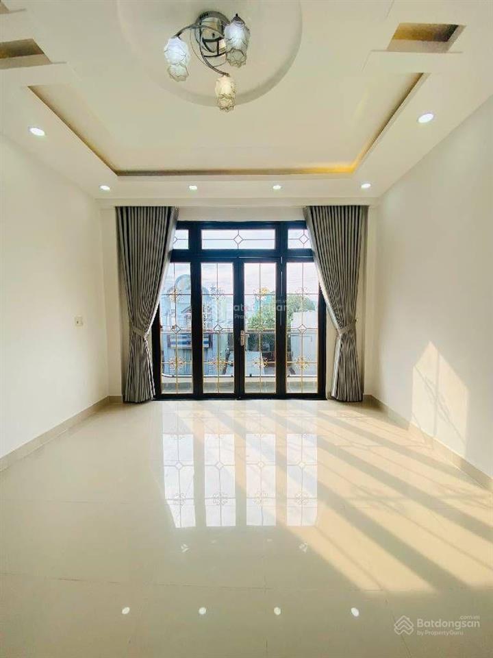 Nhà mặt tiền 4 tầng, lê công phép, sát bến xe miền tây, 70m2, 4.5x15m, hơn 9.5 tỷ