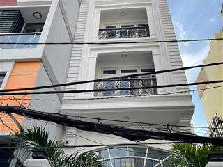 Bán gấp nhà đường hoa mai góc cù lao q. phú nhuận. 4.7x22m 5 tầng hđt 125tr/th, giá 23.9 tỷ