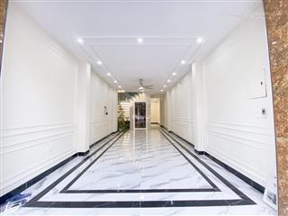 Lạc long quân  67m2 x 5 tầng  thang máy  thiết kế studio thông sàn  dòng tiền ổn định.