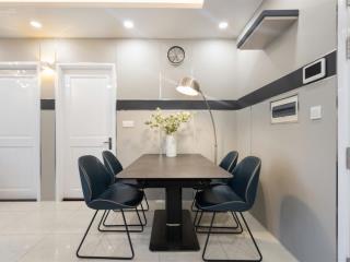 Căn góc 2pn 2wc saigon mia duy nhất giá 5,5 tỷ, thiết kế ưa thích, nội thất đẹp. chốt ngay kẻo hết.