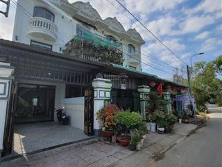Nhà 2 lầu mặt tiền đường nhựa tân kim, cần giuộc, giáp ranh bình chánh, tiện kinh doanh