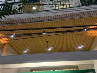 Nhà đẹp giá rẻ ngay ngã 4 gia bảo, sổ hồng riêng