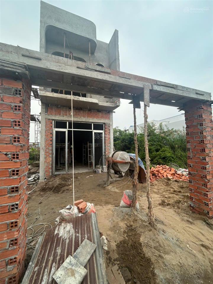 Bán nhà riêng tại đường lộc hậu, cần giuộc, long an, giá siêu hời 2,25 tỷ, 92 m2