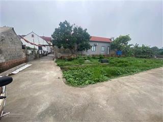 Lô góc xâm xuyên xã vân tảo, thường tín, hà nội. dt44m mt4,5m giá 2,5 tỷ. ô tô vào đất gần khu tđc