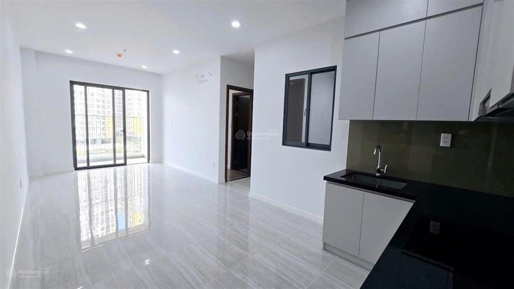 Chính chủ cho thuê căn 2pn, full nội thất cơ bản, nhà mới toanh ạ