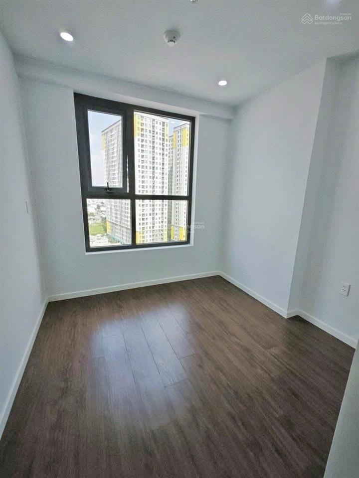 Bán căn góc bcons city, bàn giao full nội thất, nhận nhà ngay. giá 2,95 tỷ