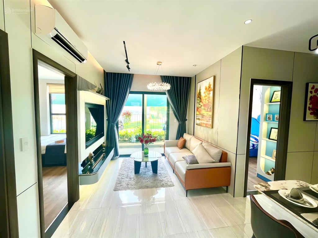 Bán căn góc bcons city, bàn giao full nội thất, nhận nhà ngay. giá 2,95 tỷ