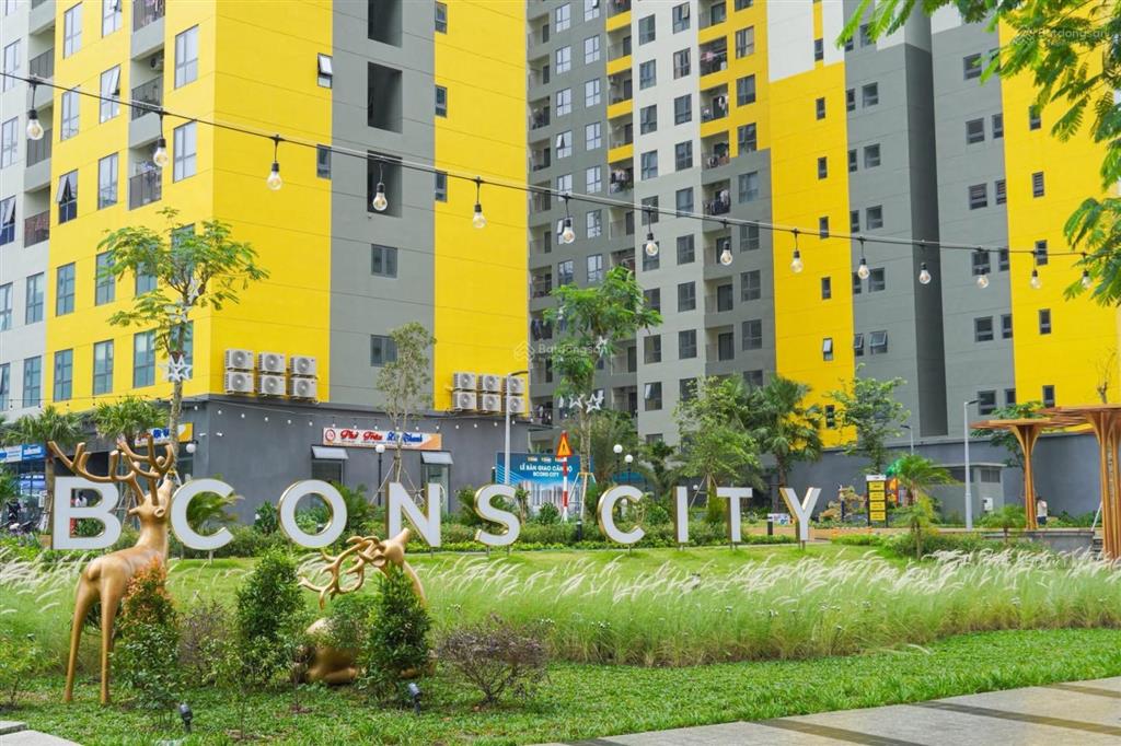 Duy nhất 1 căn góc tháp saphire tầng đẹp 2,95 tỷ bàn giao full nội thất cơ bản.  0932 138 ***