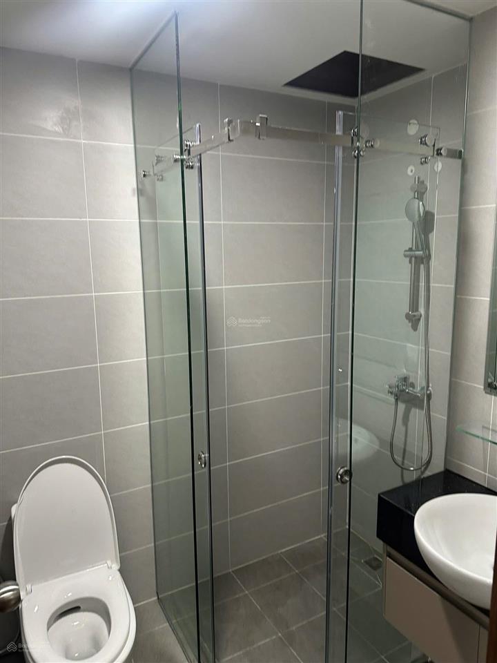 Duy nhất 1 căn góc tháp saphire tầng đẹp 2,95 tỷ bàn giao full nội thất cơ bản.  0932 138 ***