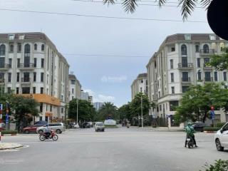 Chủ nhà bán gấp căn him lam vạn phúc mặt đường tố hữu. giá nhỉnh 40 tỷ sổ đỏ ngay.  0944 960 ***