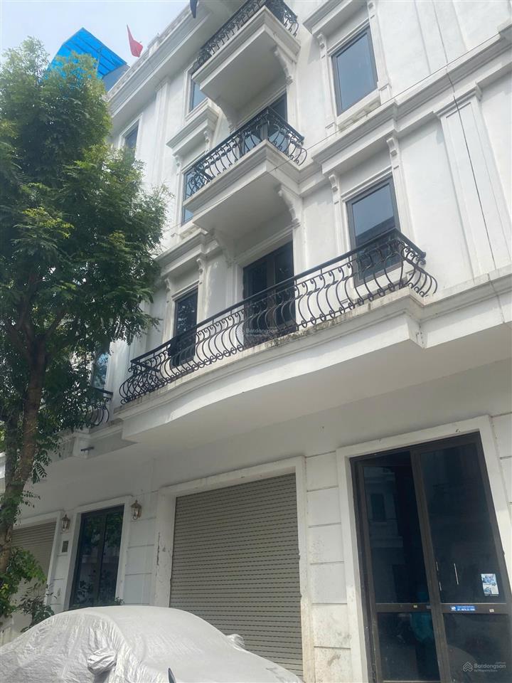 Bán gấp lk kiến hưng luxury mặt tiền 7m  đông nam. giá nhỉnh 19 tỷ. sổ đỏ.  0944 960 ***