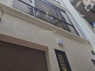 Bán gấp nhà nguyễn khánh toàn, nghĩa đô, cầu giấy, hà nội, 46m2. mt 5m. 6 tầng, thang máy. 13,7 tỷ