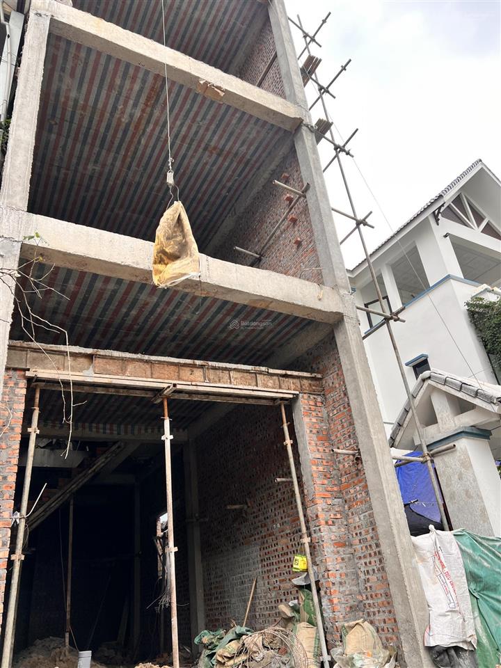 Đất kiến hưng hà đông 51m2 phân lô vỉa hè oto tránh ba gác. kinh doanh giá chỉ 8 tỷ