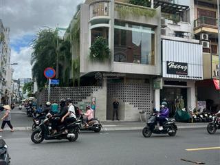 Bán siêu siêu phẩm góc hai mặt tiền trung tâm quận 1