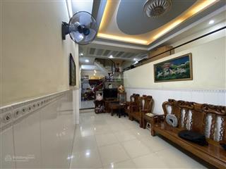 Trung tâm gò vấp  mặt tiền kinh doanh đỉnh  4 tầng  diện tích khủng 130m  chủ cần bán gấp