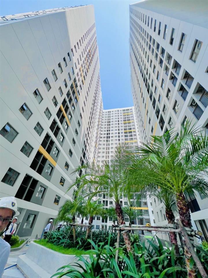 Căn hộ 42m2, nội thất cao cấp, view sài gòn tầng 22 giá chỉ 1 tỷ 300. ngân hàng hỗ trợ vay 70%