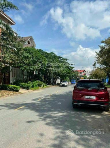 Cần tiền bán gấp nền đất biệt thự kđt an phú an khánh q2. dt 9 x 23m giá 220tr/m2