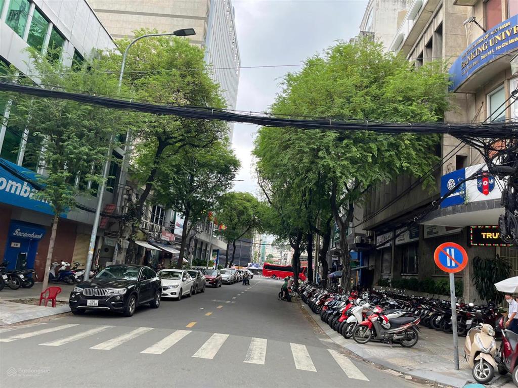 Bán nhà mặt tiền đường tôn thất đạm, bến nghé, quận 1, dt 4 x 16m. 3 tầng. giá chỉ 29 tỷ