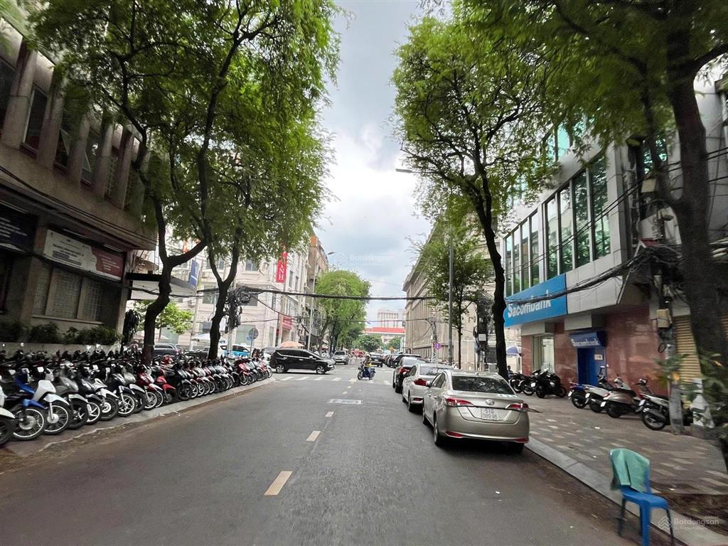 Bán nhà mặt tiền đường tôn thất đạm, bến nghé, quận 1, dt 4 x 16m. 3 tầng. giá chỉ 29 tỷ