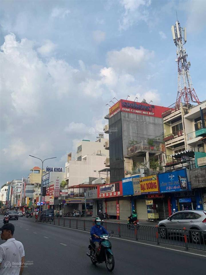 Bán nhà mặt tiền hoàng văn thụ, tân bình. dt 4.4 x 20m. 4 tầng. giá 23,5 tỷ
