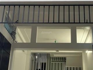 Bán nhà cầu diễn  ô tô ngủ trong nhà  kinh doanh  nhỉnh 10tỷ.