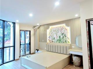 Nhú 9tỷ  nhà đẹp hồ tùng mậu  thang máy  lô góc  full nội thất.