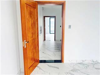 Cho thuê nguyên căn ngang 10m đường sư vạn hạnh, p12, quận 10
