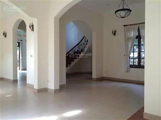 Mặt tiền biệt thự đẳng cấp thảo điền hồ bơi sân vườn dòng tiền khủng doanh thu 352.352tr, 21.5x46
